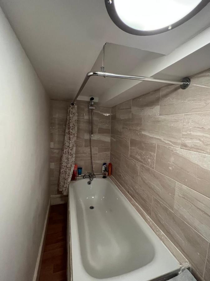 Comfy Apartment - Finchley Road Λονδίνο Εξωτερικό φωτογραφία
